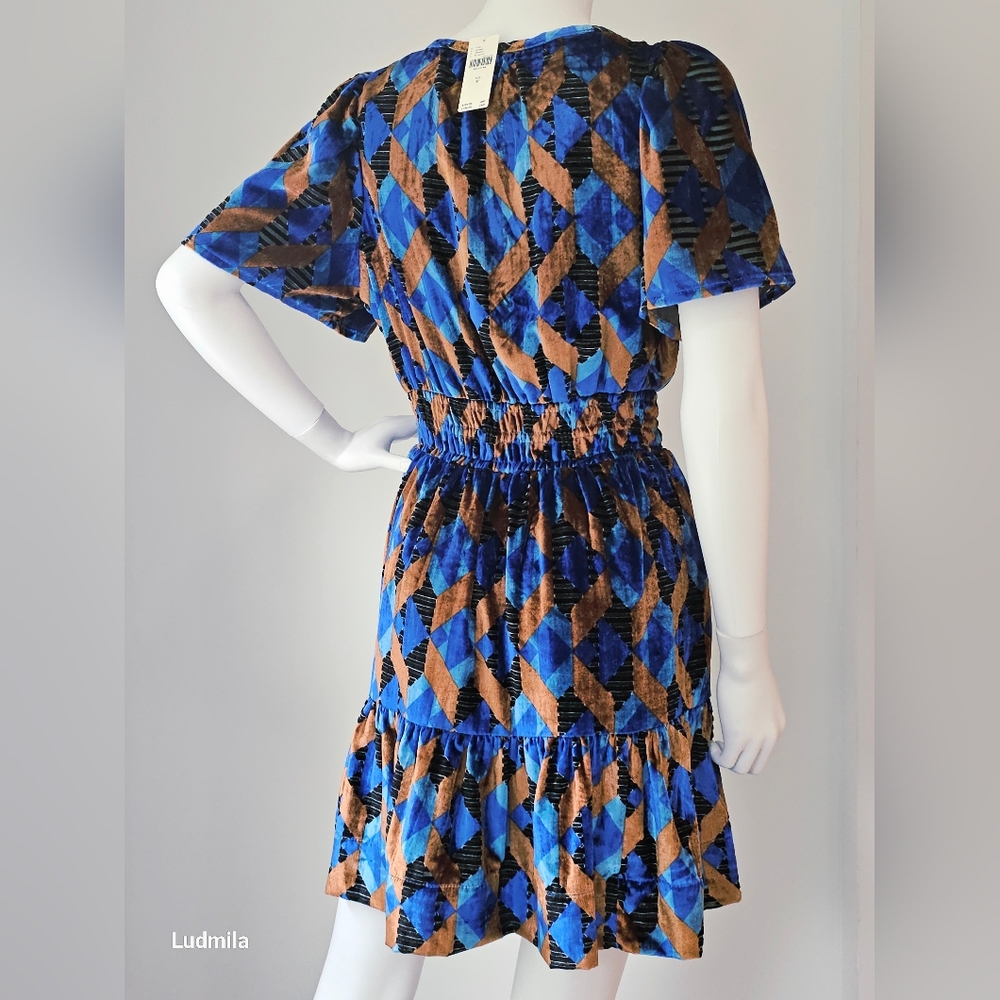 ANTHROPOLOGIE Women's Size M Velour Short Dress - Picture 8 of 11